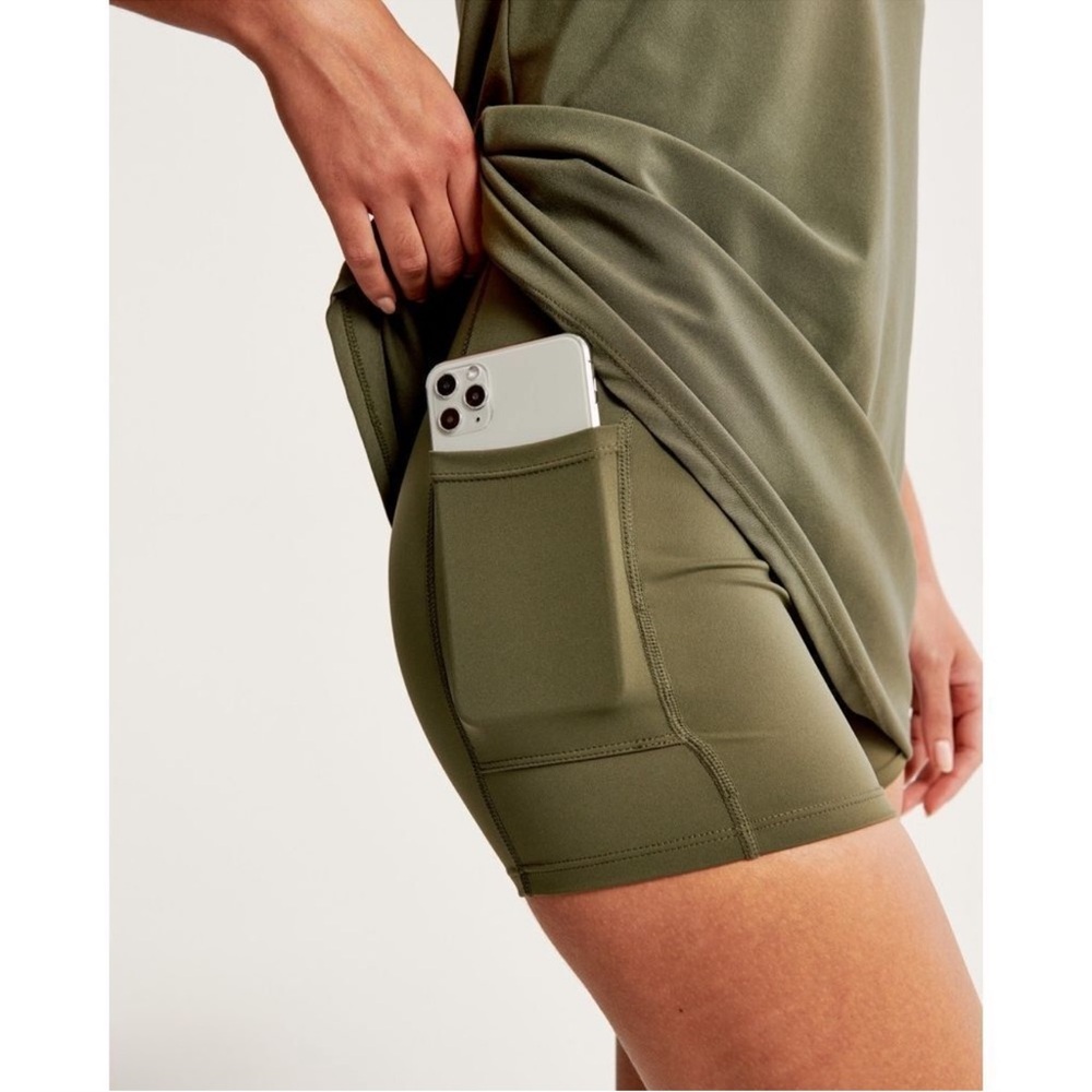Abercrombie Traveler Mini Active Dress | XS | Built-In Shorts | Green - Picture 3 of 13